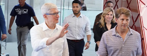 Kunjungan Tim Cook di Apple Academy @ BINUS University