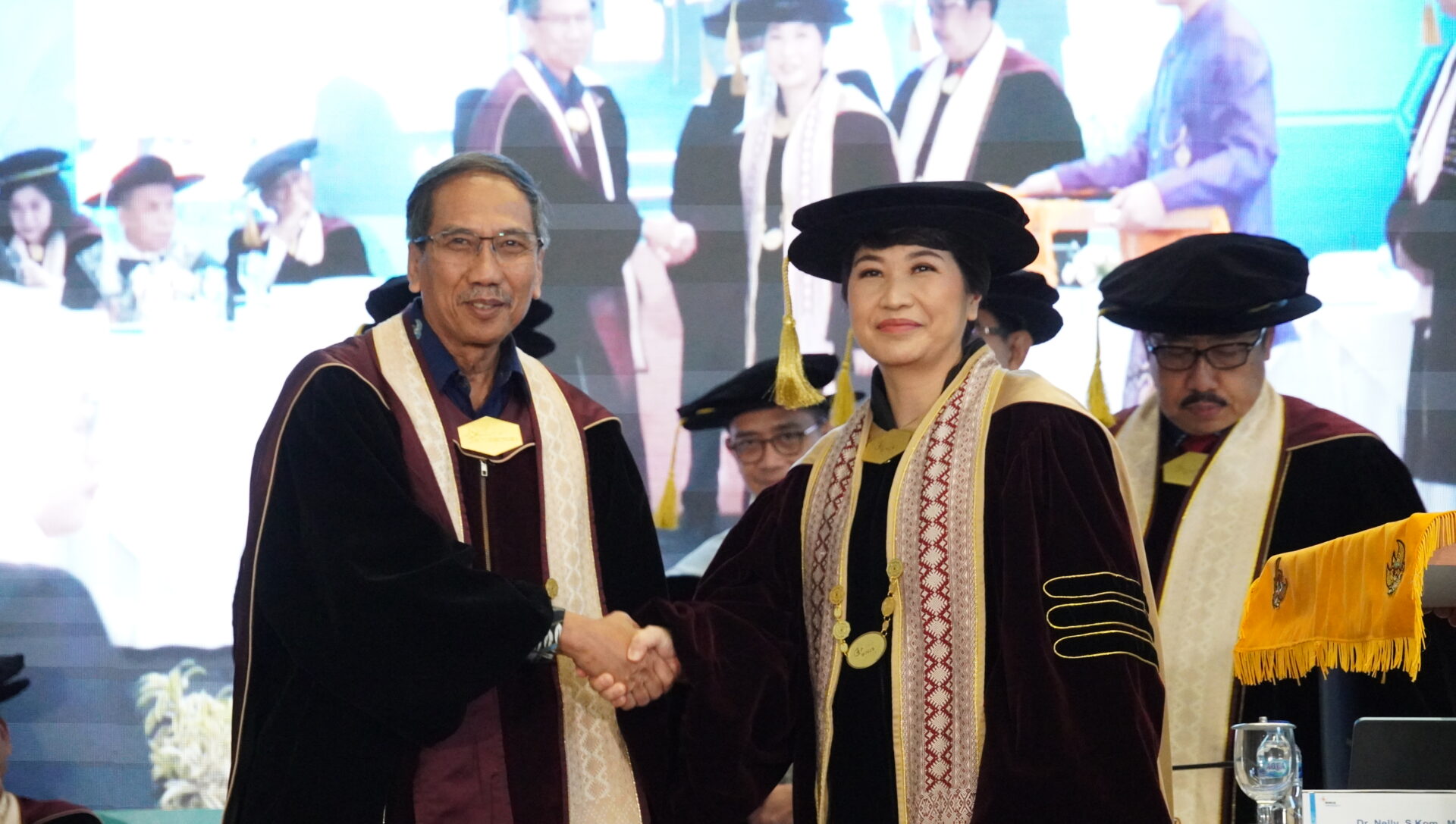 BINUS @Bandung Kukuhkan Guru Besar, Wujudkan Komitmen dalam Mendukung dan Membangun Industri Kreatif yang Kompetitif