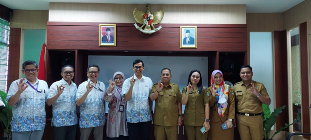 Direktur kampus BINUS @Bekasi beserta timnya resmi ditunjuk sebagai Tim Penasihat Investasi Pemerintah Kota Bekasi.