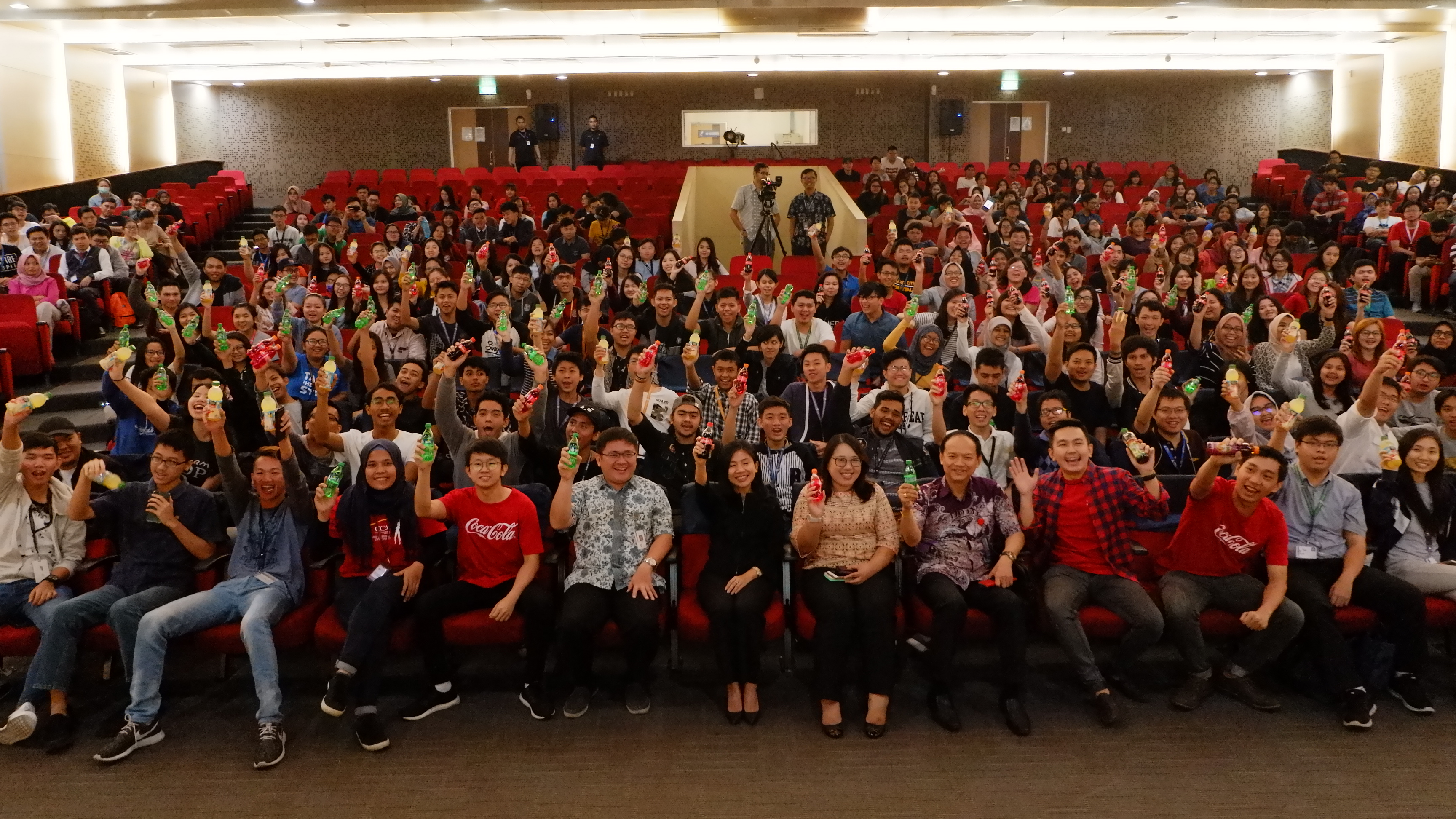 Coca Cola Amatil Indonesia Berbagi Kisah Kemenangannya bersama mahasiswa BINUS UNIVERSITY