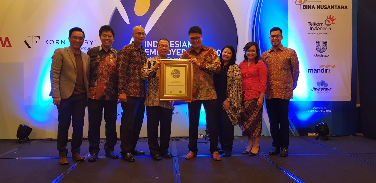 BINA NUSANTARA RAIH PENGHARGAAN EMPLOYERS OF CHOICE AWARD