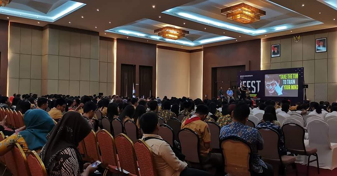 Melalui IFEST, BINUS UNIVERSITY Bagikan inspirasi ke Ribuan Anak Muda di Pekanbaru