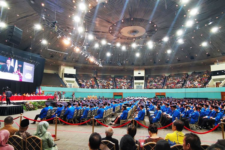 Wisuda ke-61 Binus University: Memberdayakan Masyarakat lewat Pendidikan