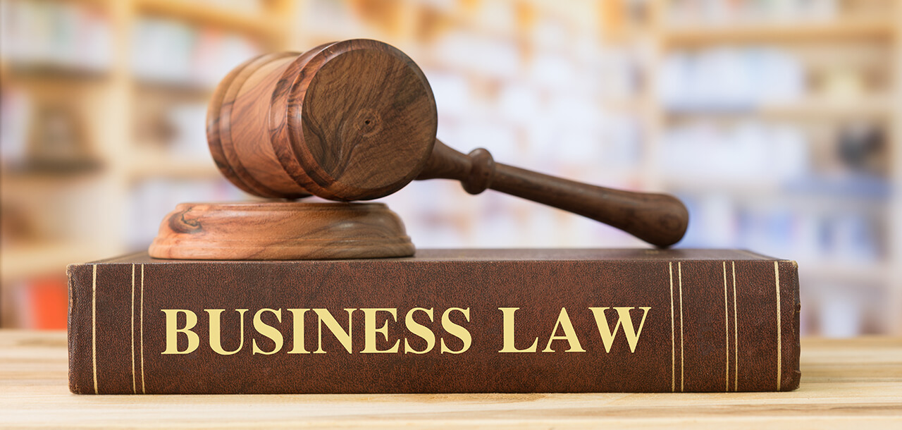 5 Profesi Bergengsi Lulusan Jurusan Business Law