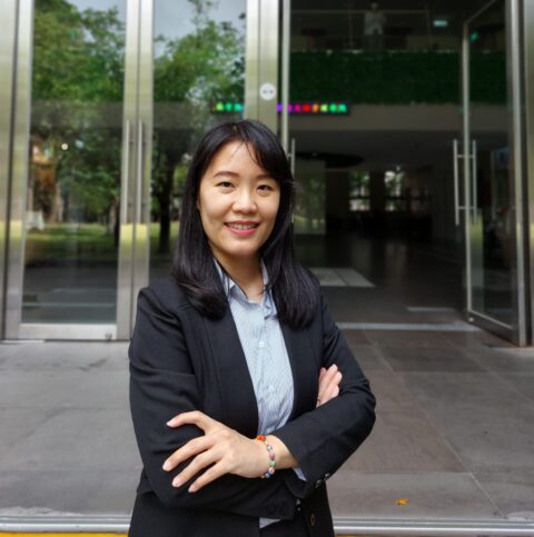 Natalia, SE., MM., Ph.D