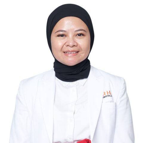 dr. Mia Yasmina