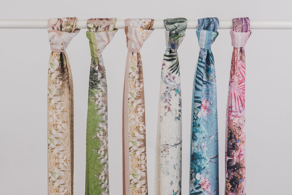 Secca Scarves - Sahara Tryspan Motif Series Taloon Forrest