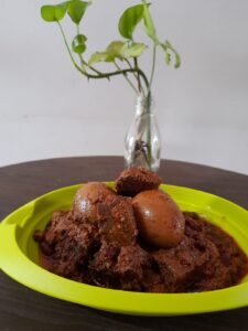 Bowlado - Nasi Rendang dengan Sayur dan Perkedel