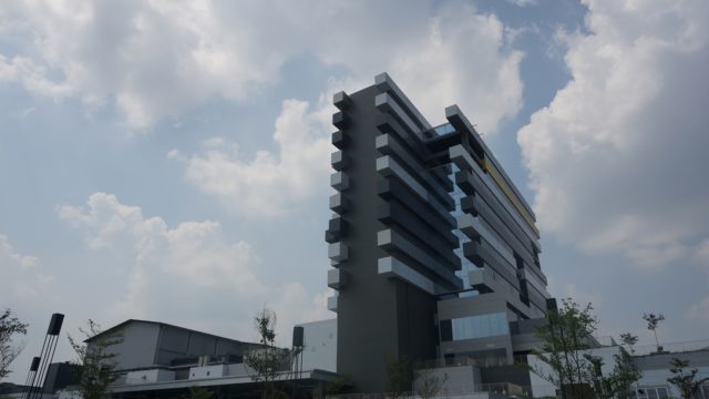 bangunan pada binus bandung