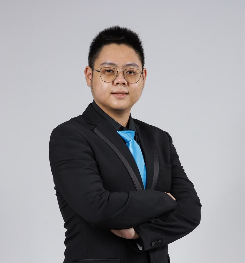 Ivan Sebastian Edbert, S.Kom., M.Kom., CCP, C-AI/MLPEN
