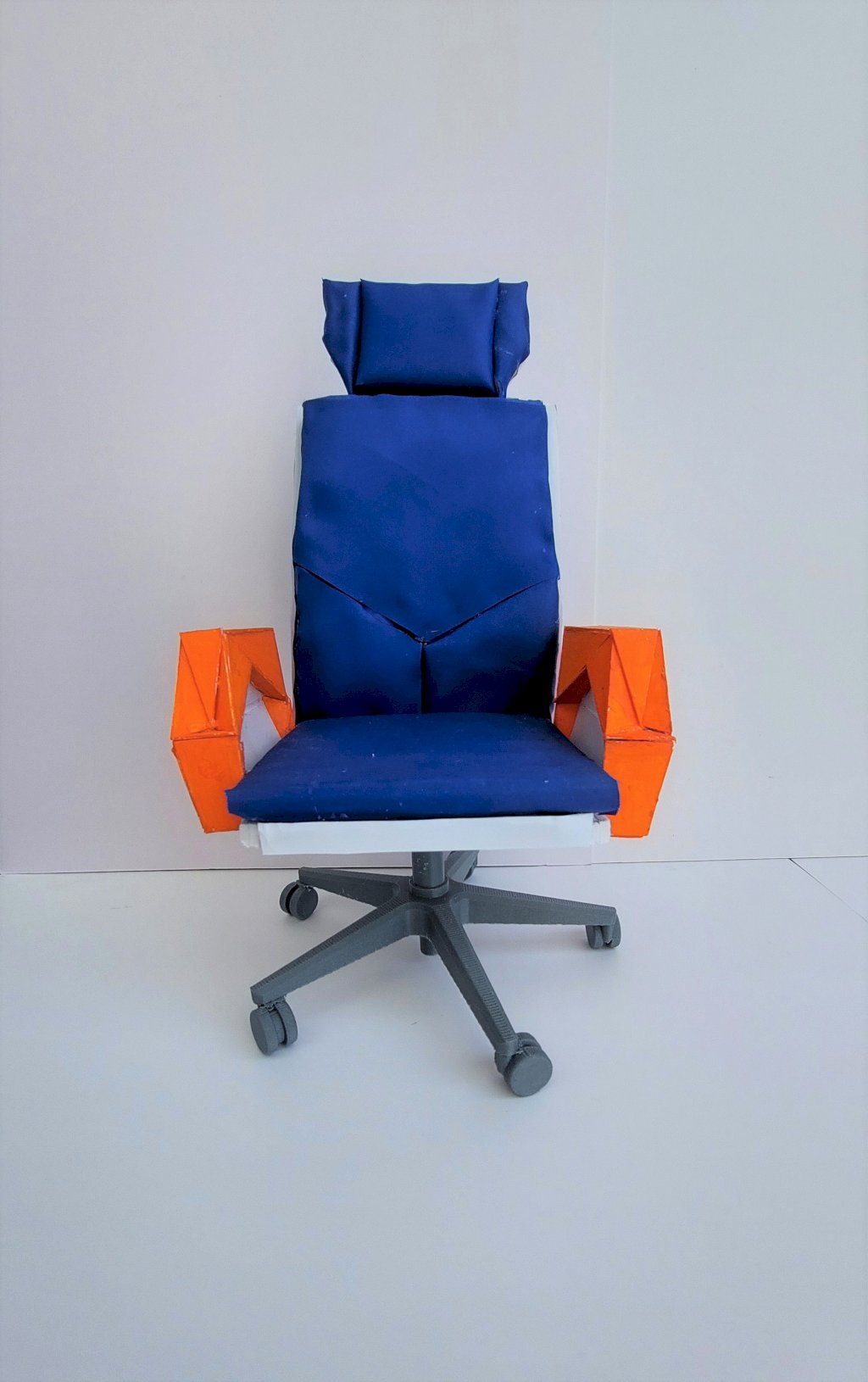 ORI CHAIR