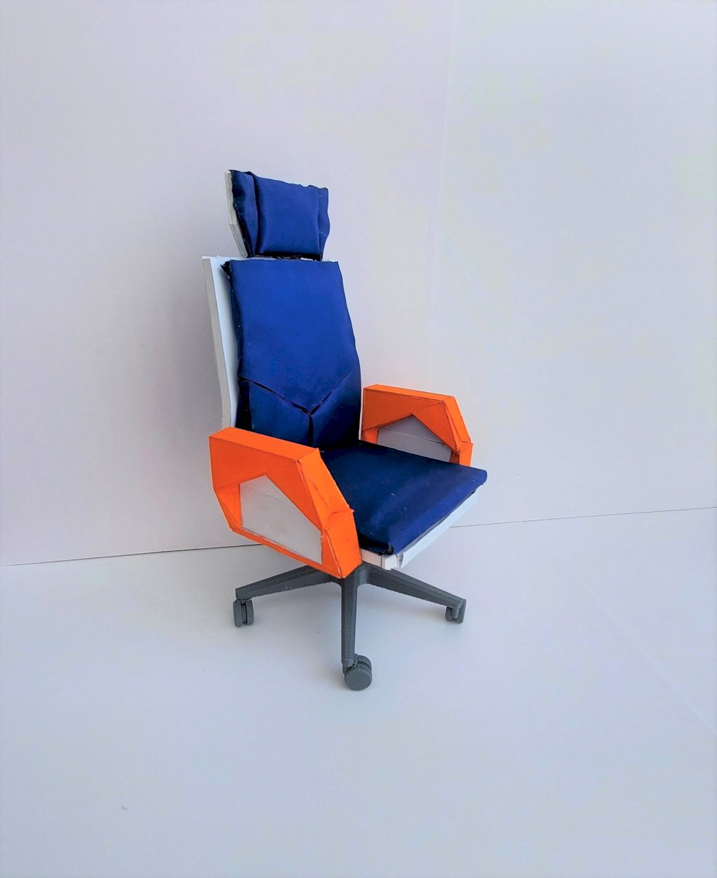 ORI CHAIR