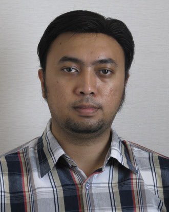 Dr. Mariko Rizkiansyah, S.Sos., M.IKom