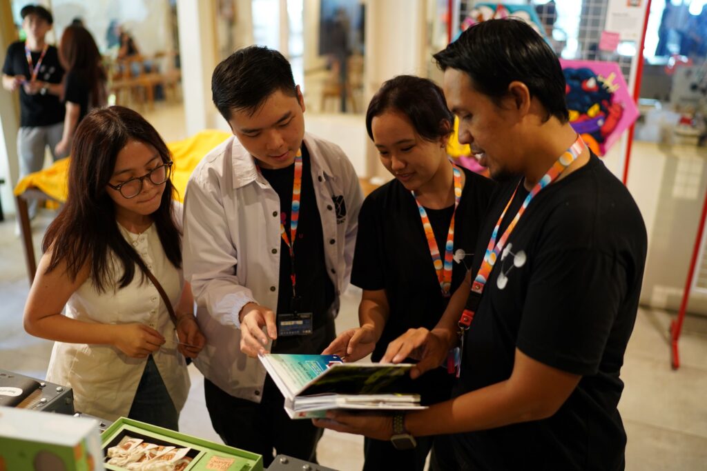 Karya, Kolaborasi, dan Kreasi: “Polapadu” DKV New Media School of Design BINUS UNIVERSITY Hadirkan Spektrum Baru Industri Kreatif