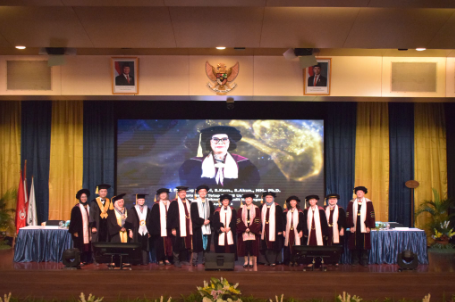 Pengukuhan Prof. Rindang Widuri sebagai Guru Besar Tetap BINUS University, Mengangkat Tema Audit 5.0 di Era Kolaborasi AI dan Integritas
