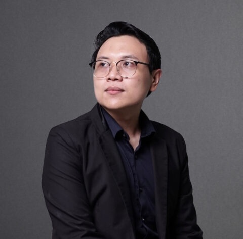 OKKY PRAMUDITA, S.I.KOM., M.I. KOM.