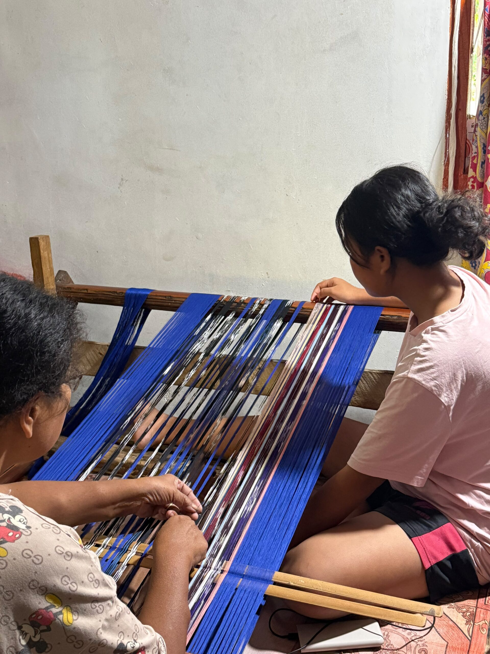 Tenun Papande: Warisan Budaya yang Menanti Langkah Baru