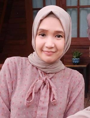 BINUS Dr. Pipit Buana Sari, S.E., M.M.