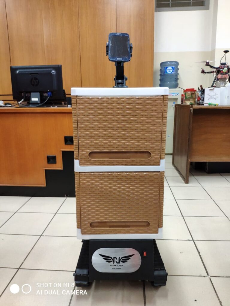 Nayakalara Pengantar Makanan