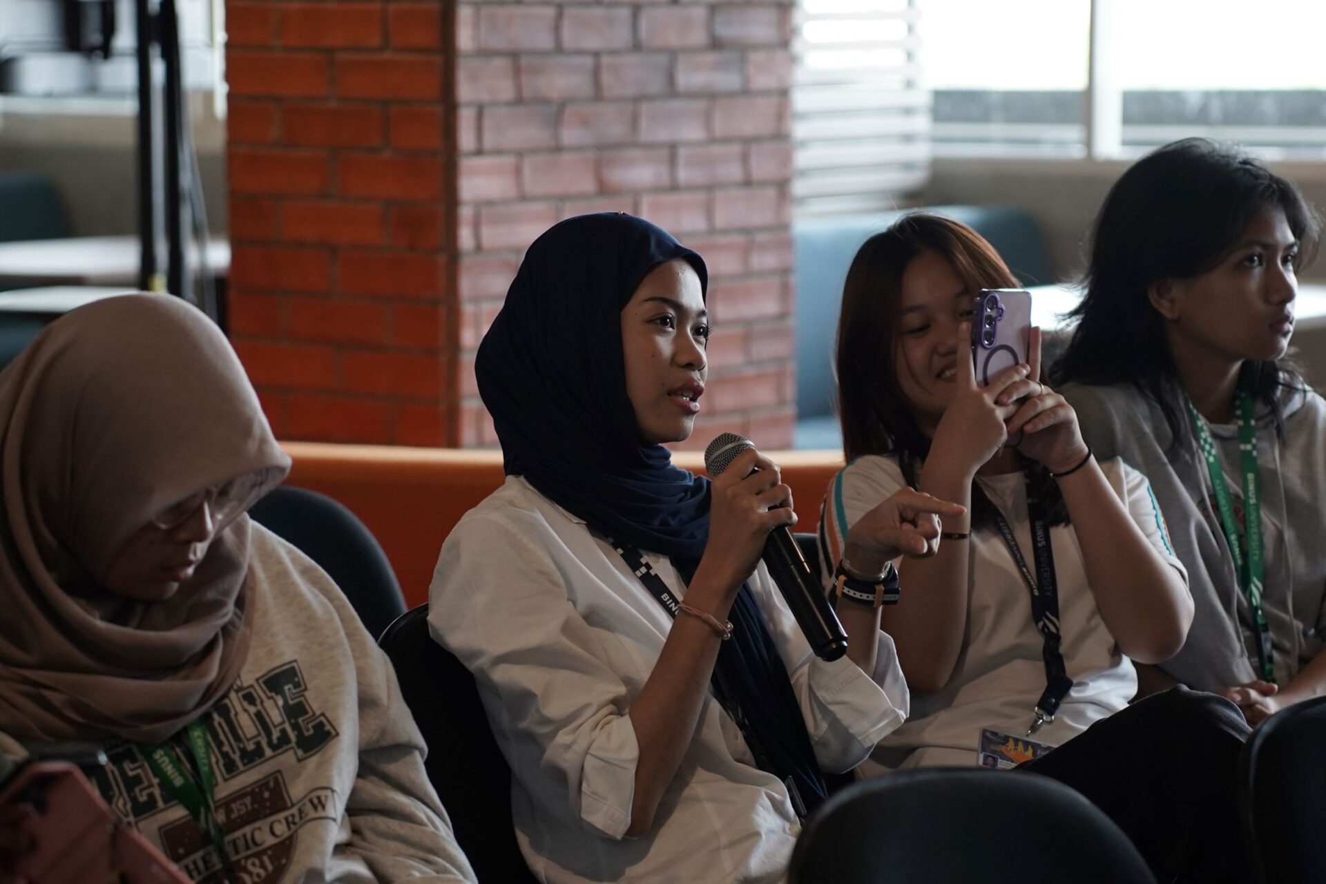 BINUS UNIVERSITY bersama DJI Indonesia Menginspirasi Mahasiswa BINUS @Bekasi melalui Teknik Drone Photography