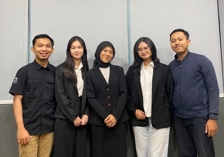 Mahasiswa School of Information Systems BINUS UNIVERSITY Berhasil Menjadi Digital Changemaker di AIS Software Innovation Challenge 2024