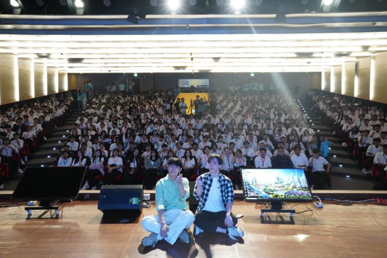 Kehadiran Wynn dan Daniel Hermansyah Meriahkan First Year Program BINUS University