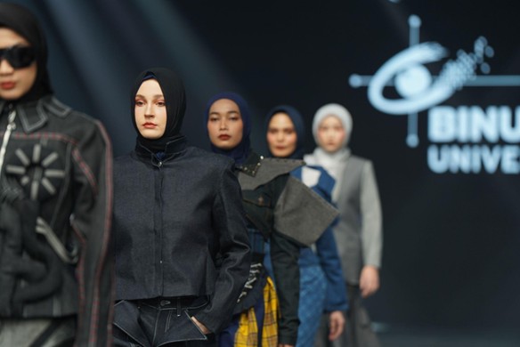IN2MOTION Fest 2025: Program Fashion BINUS University Tampilkan Kreativitas Lewat Fashion Show “Threads of Freedom”