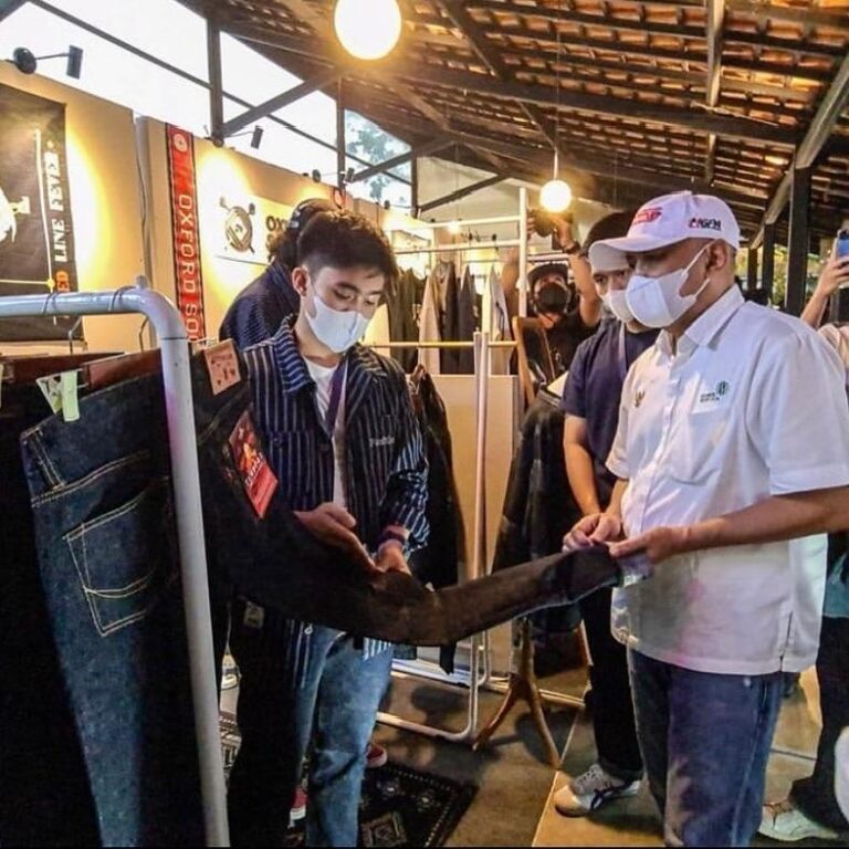 Josh Rico Maulana, Binusian Creativepreneurship yang Sukses Bangun Brand Earthy Genova