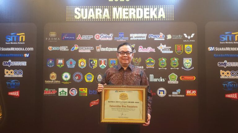BINUS University Raih Satria Edukasi Award 2025 sebagai Perguruan Tinggi Kelas Dunia Bidang Teknologi Informasi
