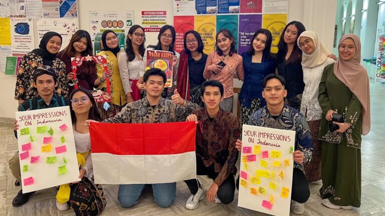 Dari Bandung ke Italia: Cerita Seru Study Abroad Billy Lim