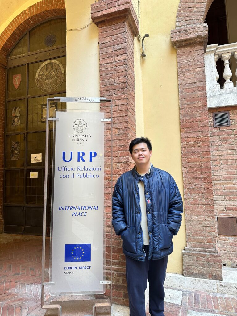 Dari Bandung ke Italia: Cerita Seru Study Abroad Billy Lim