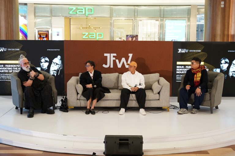 Fashion Program BINUS UNIVERSITY Hadir di Jakarta Fashion Week 2026: Mengupas Masa Depan Industri Mode Lewat Inovasi dan Teknologi