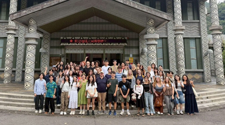 Tempa Perspektif Bisnis Global di Asia, Mahasiswa BINUS @Alam Sutera Ikuti Study Abroad di National Chengchi University, Taiwan