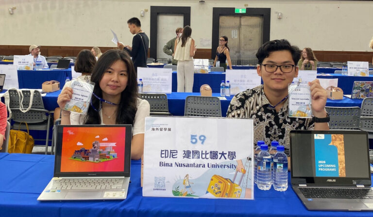 Tempa Perspektif Bisnis Global di Asia, Mahasiswa BINUS @Alam Sutera Ikuti Study Abroad di National Chengchi University, Taiwan