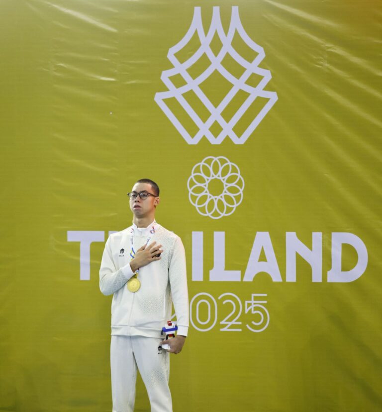 9 Medali, 3 Negara: Binusian Peraih Prestasi Emas, Jason Donovan Yusuf Harumkan Indonesia di Panggung Internasional 