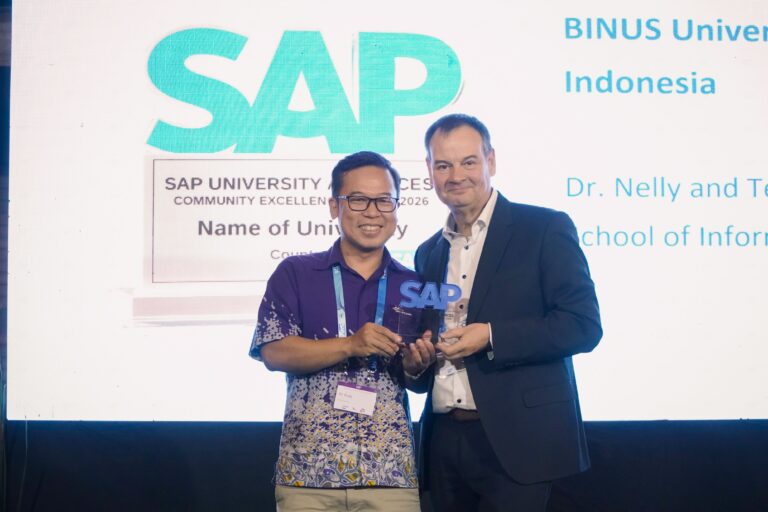 School of Information Systems BINUS UNIVERSITY Raih Tiga Penghargaan Internasional dari SAP University Alliances